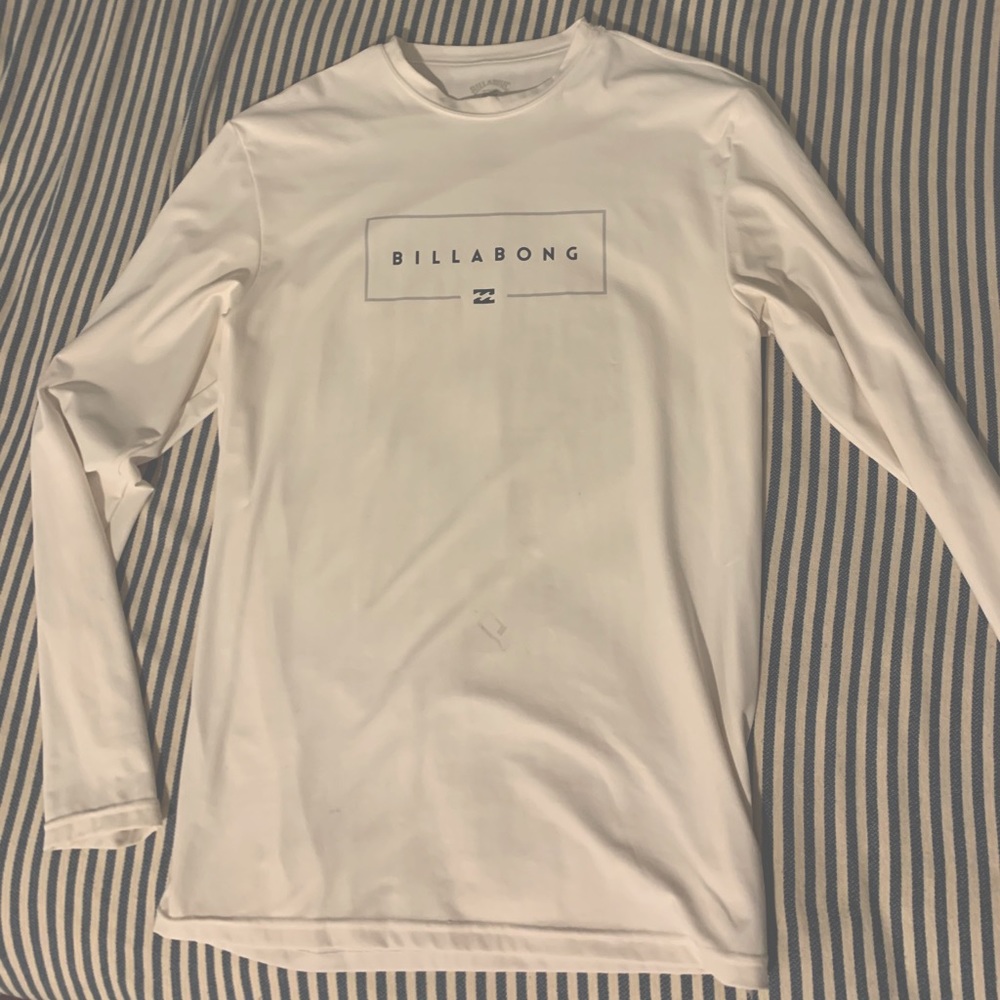 Surf tee/ rash guard